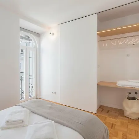 Apartment Lovelystay - Wide & Bright 4 Families Lisbon