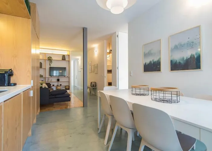 Lovelystay - Wide & Bright 4 Families *