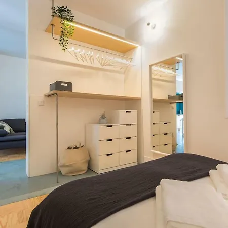 Apartment Lovelystay - Wide & Bright 4 Families Lissabon