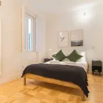 Lovelystay - Wide & Bright 4 Families Apartamento *